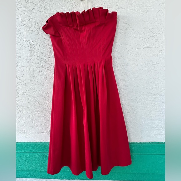 Antonio Melani Alicia Ruffled Pleated Dress Red Cocktail Off Shoulder Size 4 - Picture 2 of 14